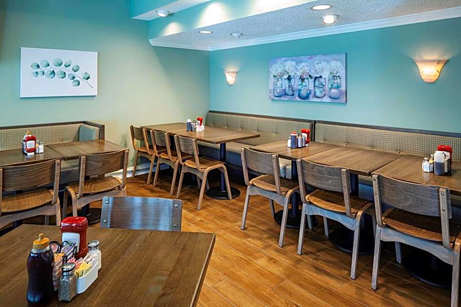 Best Western New Smyrna Beach Hotel & Suites