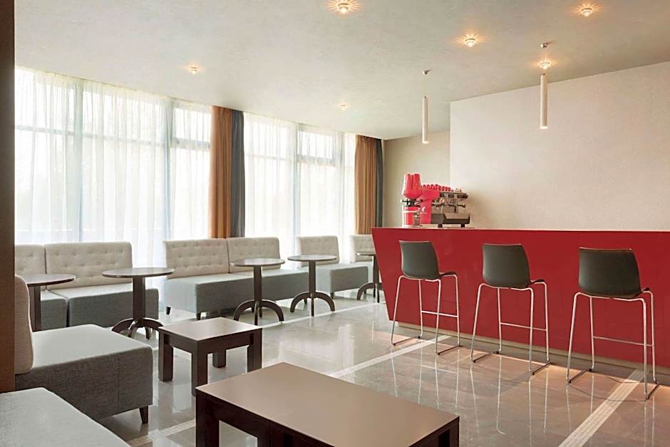 Ramada by Wyndham Constanta