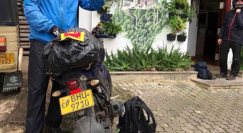 Funk Bunk Inn - Bed & Breakfast