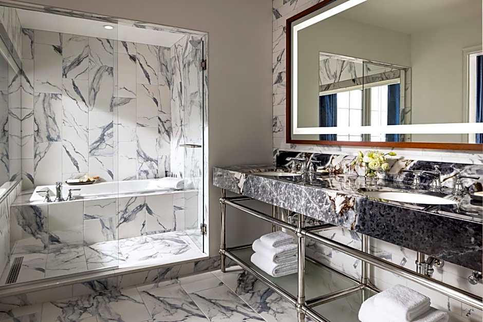 JW Marriott Savannah Plant Riverside District