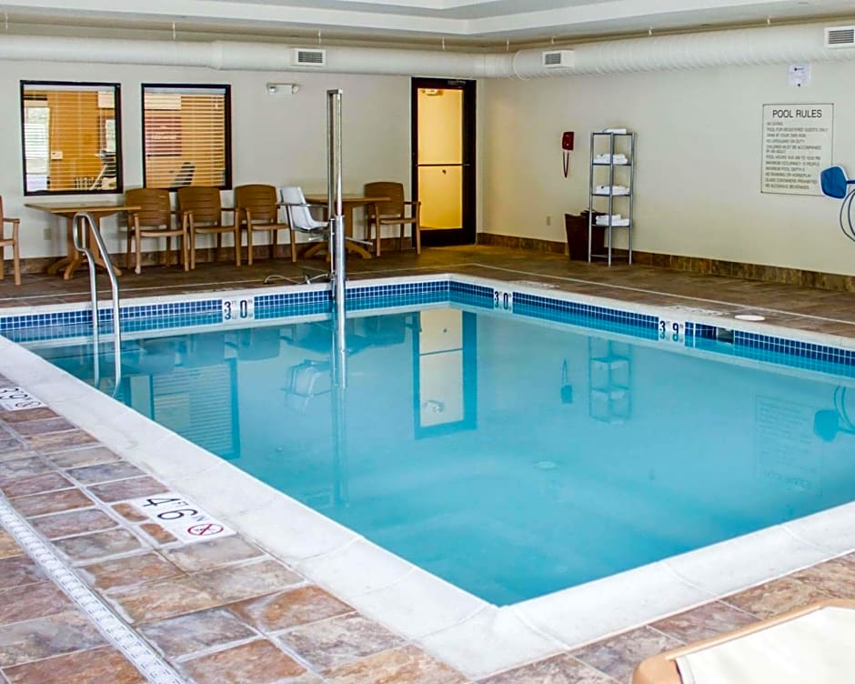 Comfort Suites Lewisburg