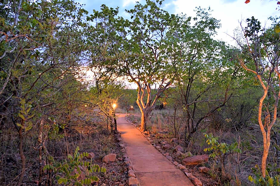 Zwahili Private Game Lodge & Spa