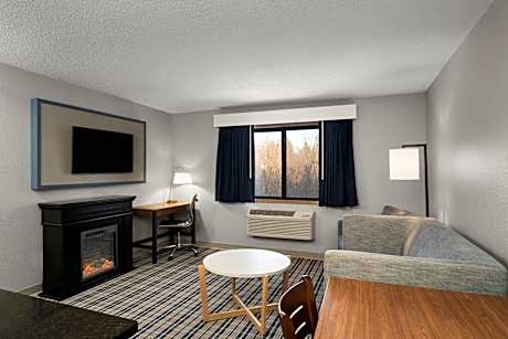 Two-Bedroom Suite - Non-Smoking