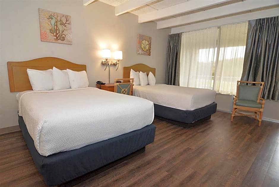 Days Inn & Suites by Wyndham Jekyll Island