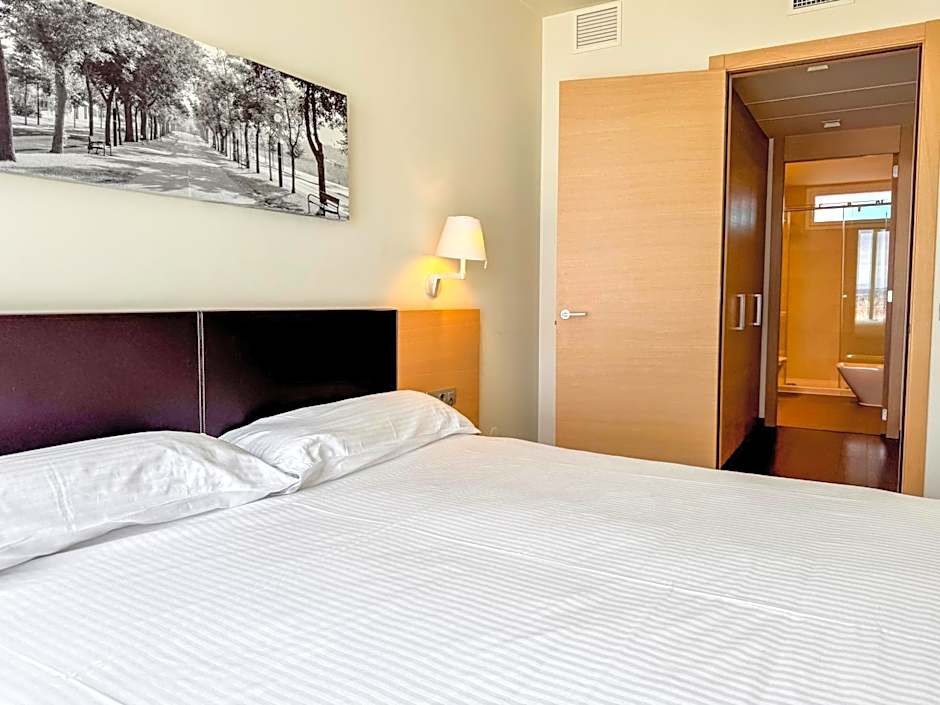 Hotel Jardines de Uleta Suites