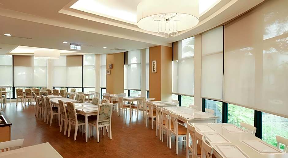 L'arc Hotel