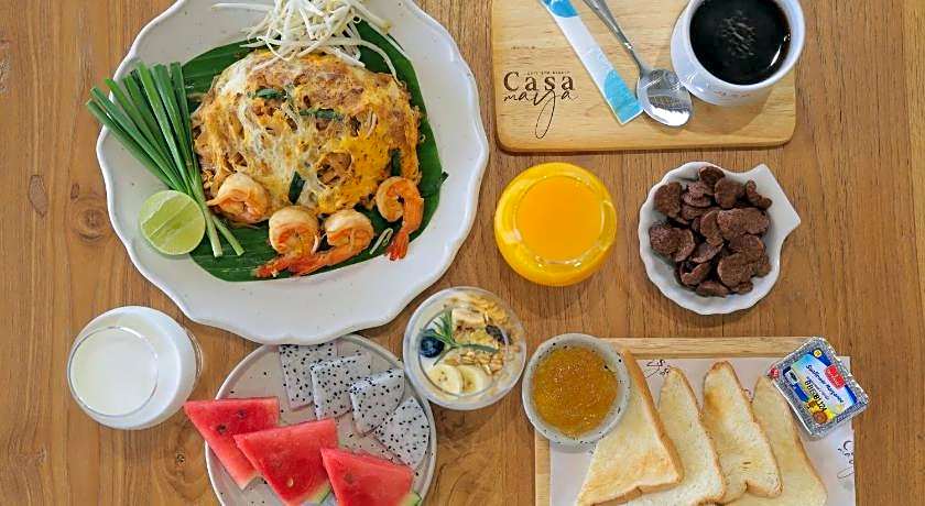 Tonsai Tropical Phi Phi Island