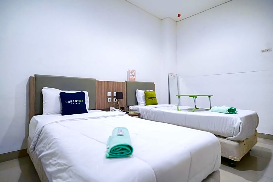 Urbanview Hotel Bes Mangga Besar