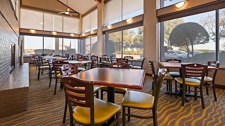 Irving Inn and Suites at DFW Airport
