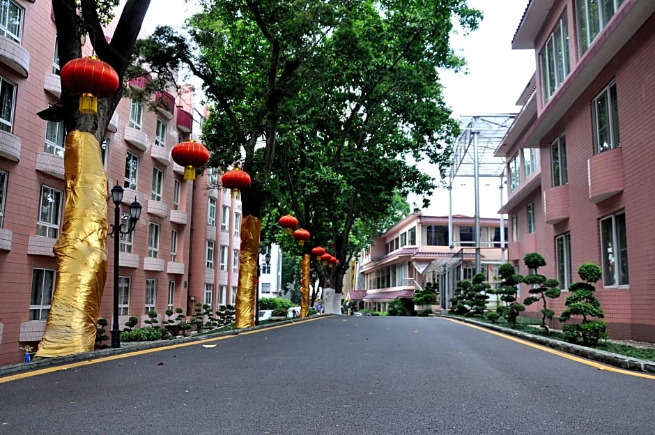 King Garden Hotel