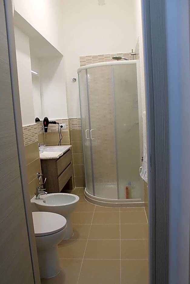 Le Mirage boutique II