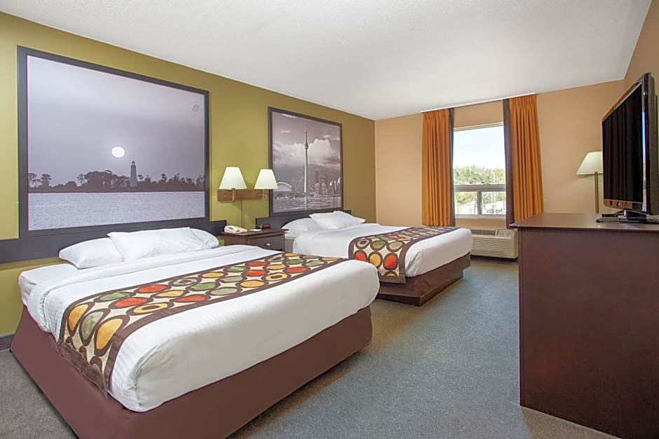 Super 8 by Wyndham Midland