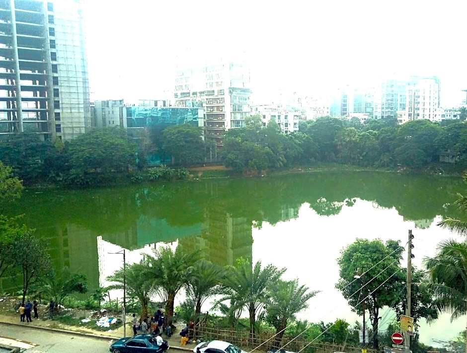 Hotel Lake View Plaza