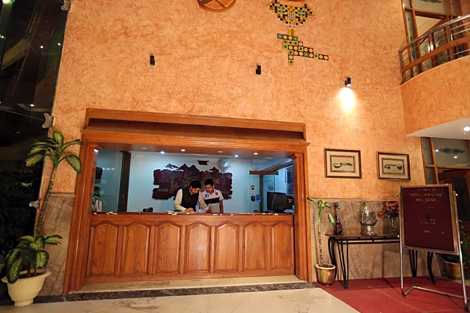 Hotel Devi Grand