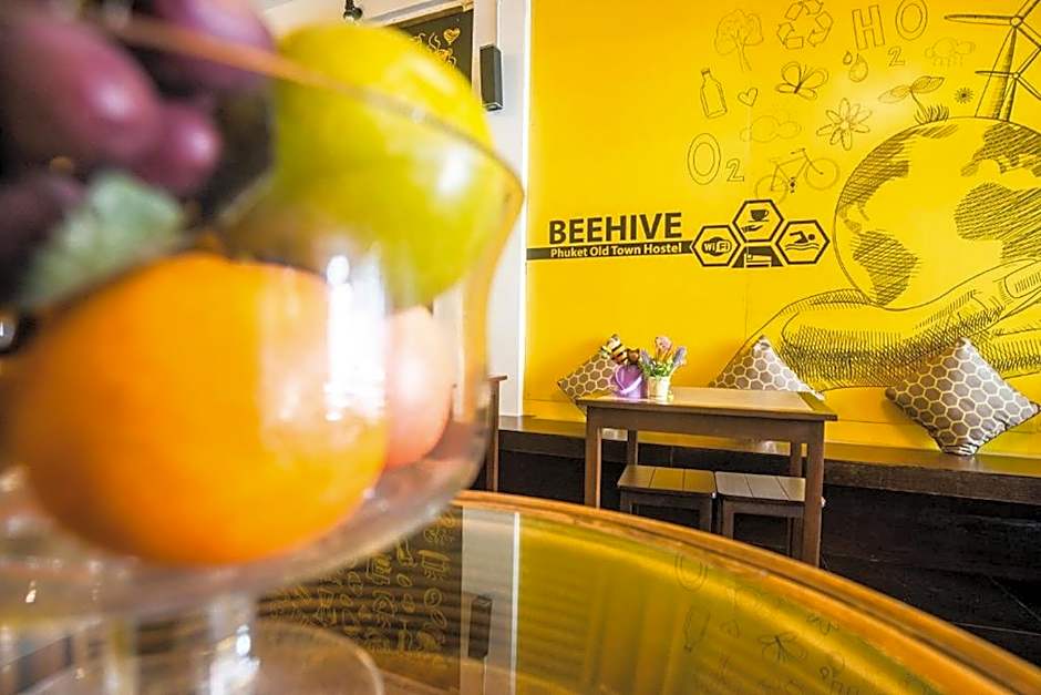 Beehive Phuket Oldtown Hostel