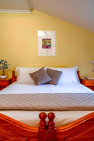 Hotel Iris