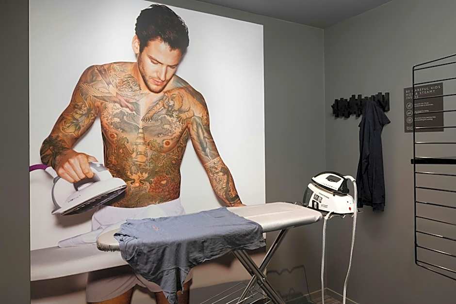 Moxy by Marriott London Excel