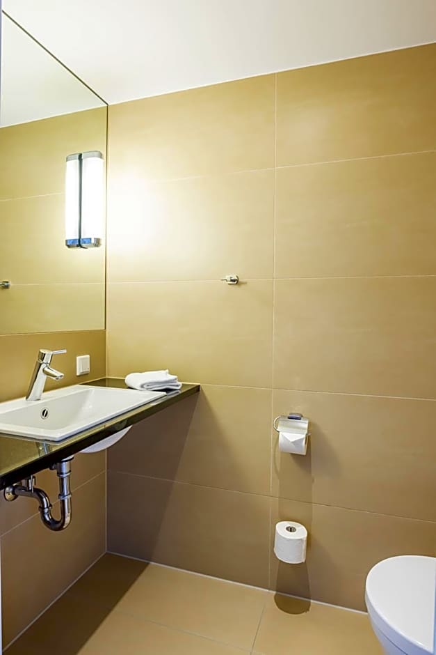 Hotel IV Jahreszeiten Lubeck