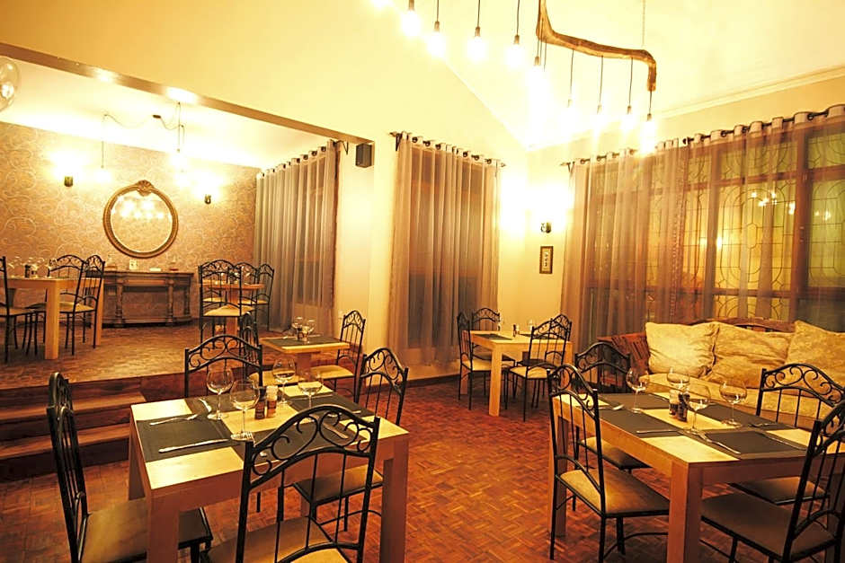 Boulevard Inn Mt Meru