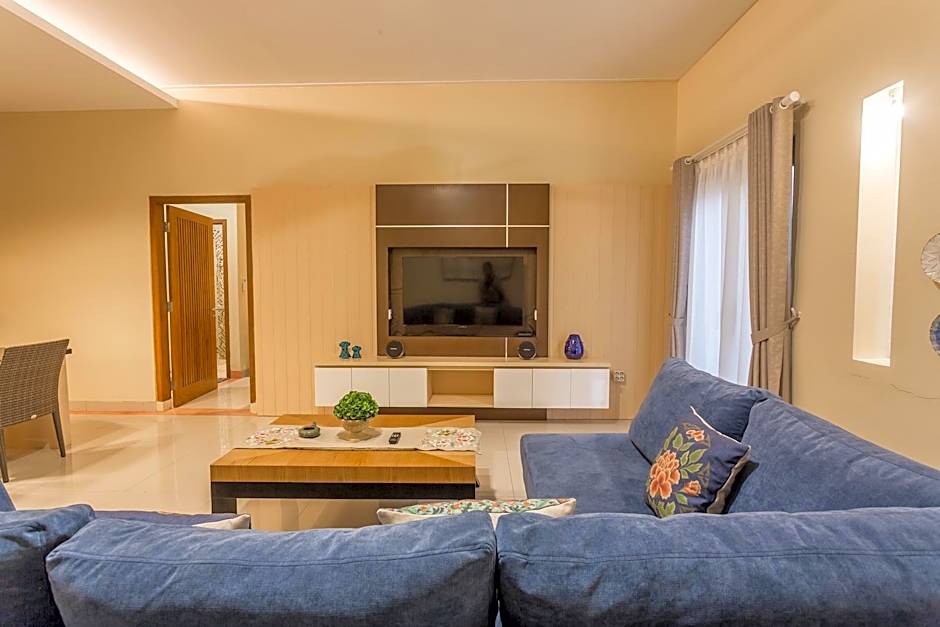 Photo 1 of 18 of Villa 4 Bedroom