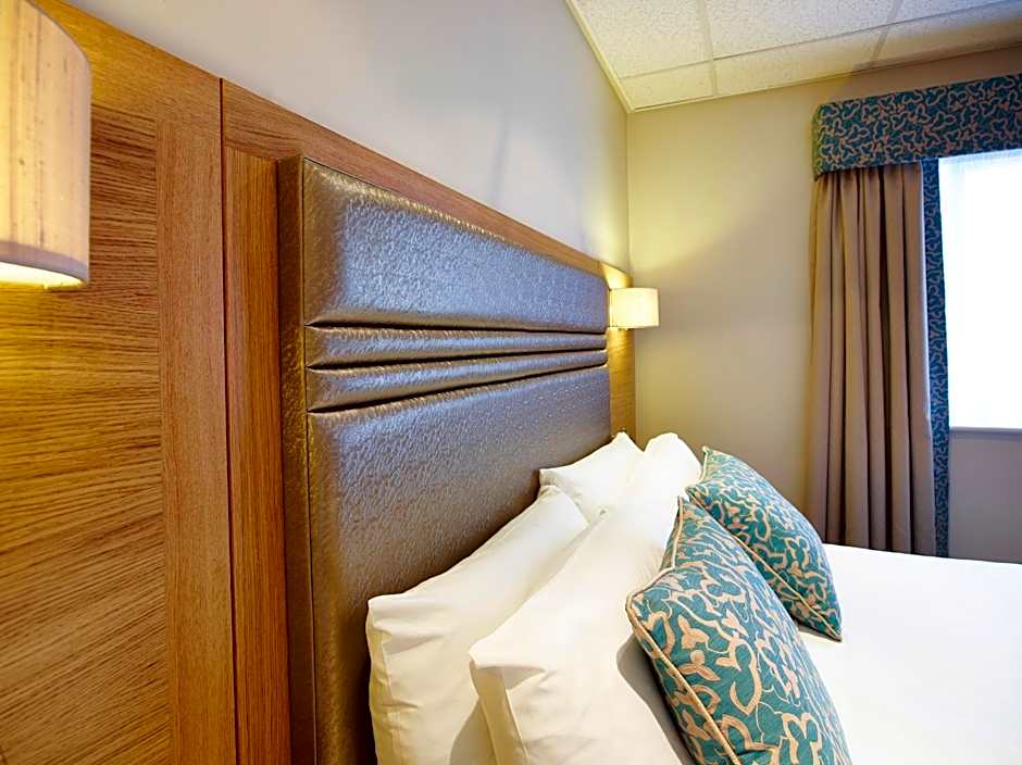 The Briar Court Hotel