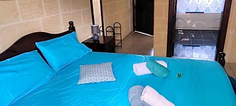 Deluxe Double Room with Bath