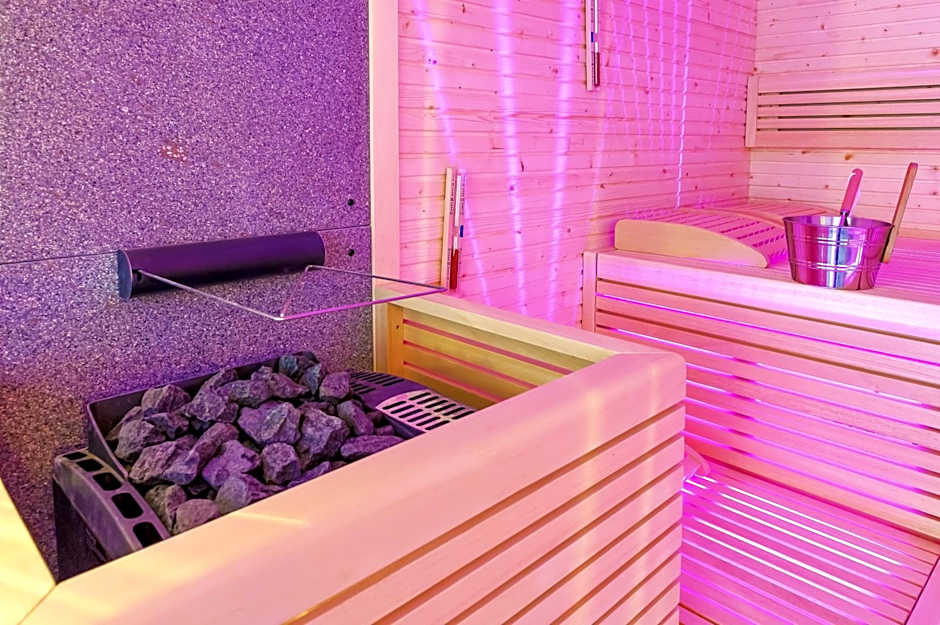 Alpenlove - Adult SPA Hotel