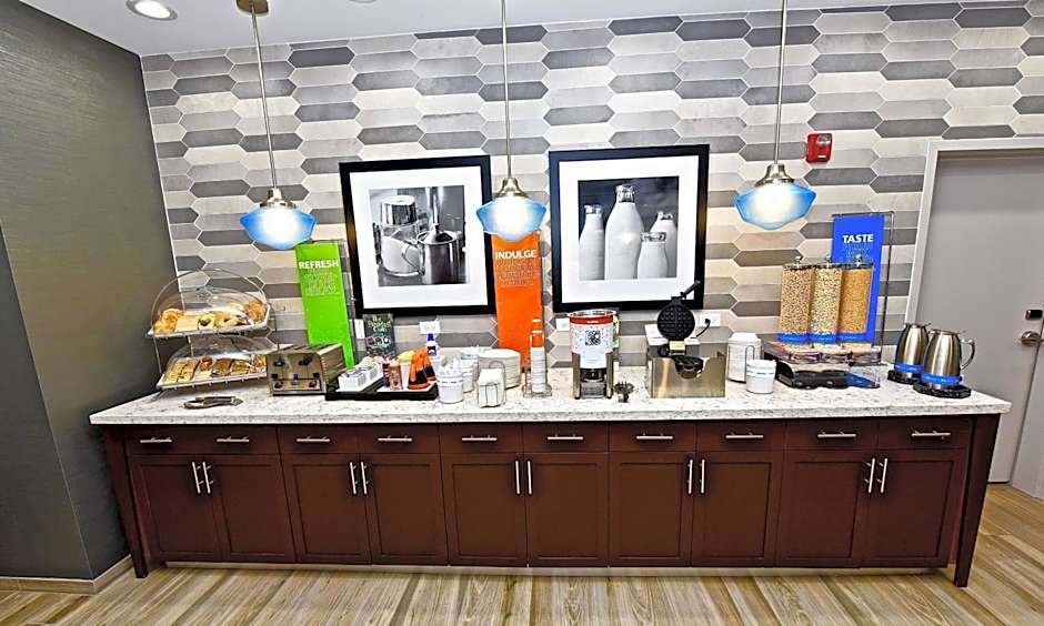 Hampton Inn By Hilton Kirksville MO