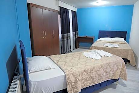 Triple Room with Pool View