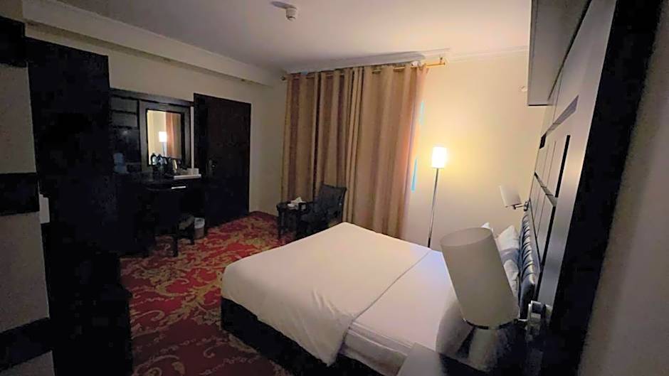 Sparr Hotel