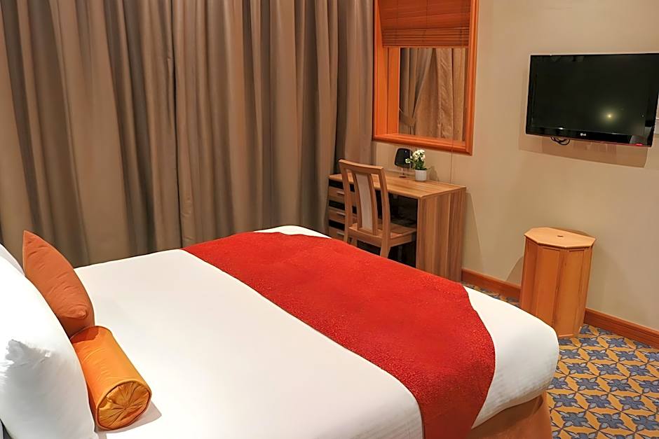 Elite Crystal Hotel