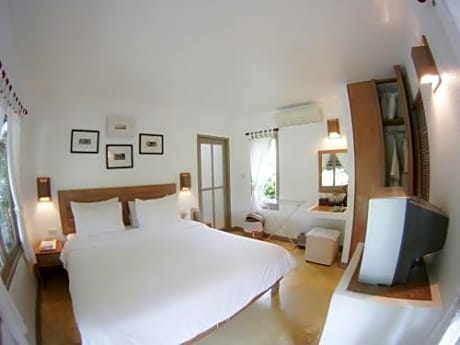 Akanake Craftel Resort (เอกเขนก คราฟท์เทล รีสอร์ท)