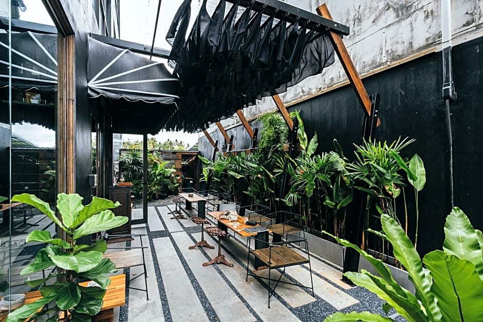 Shade House-Phuket Downtown