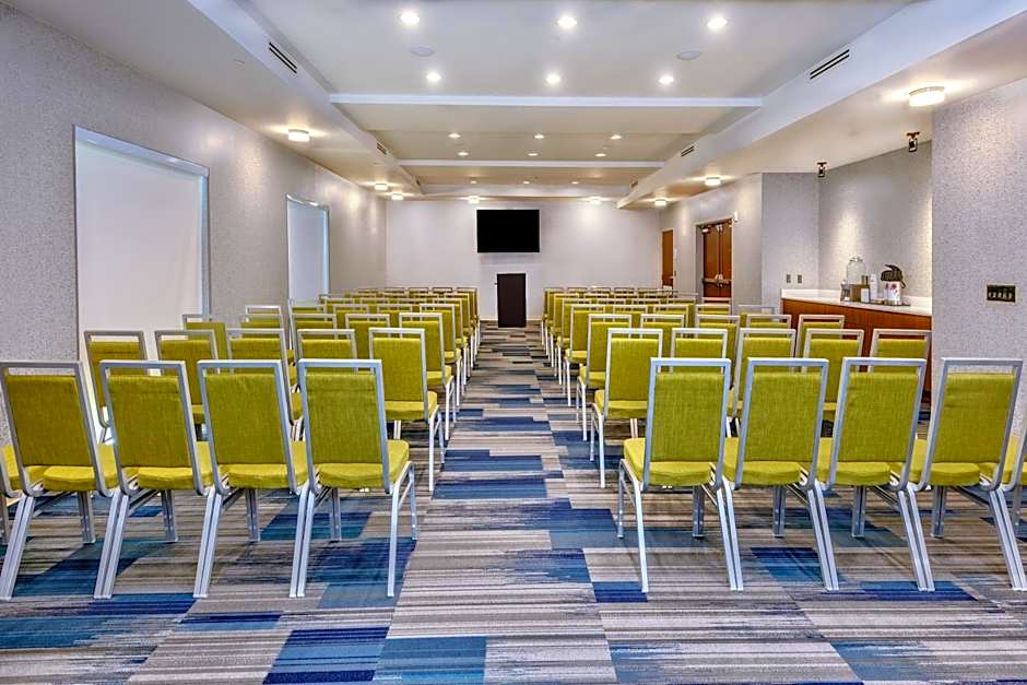 Holiday Inn Express & Suites Austin - Round Rock Area by IHG