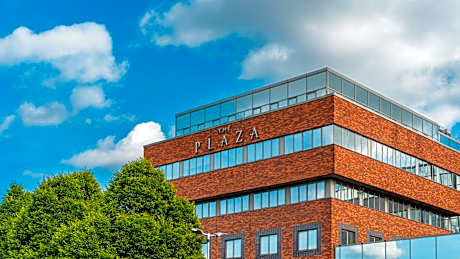 Plaza Hotel Tallaght