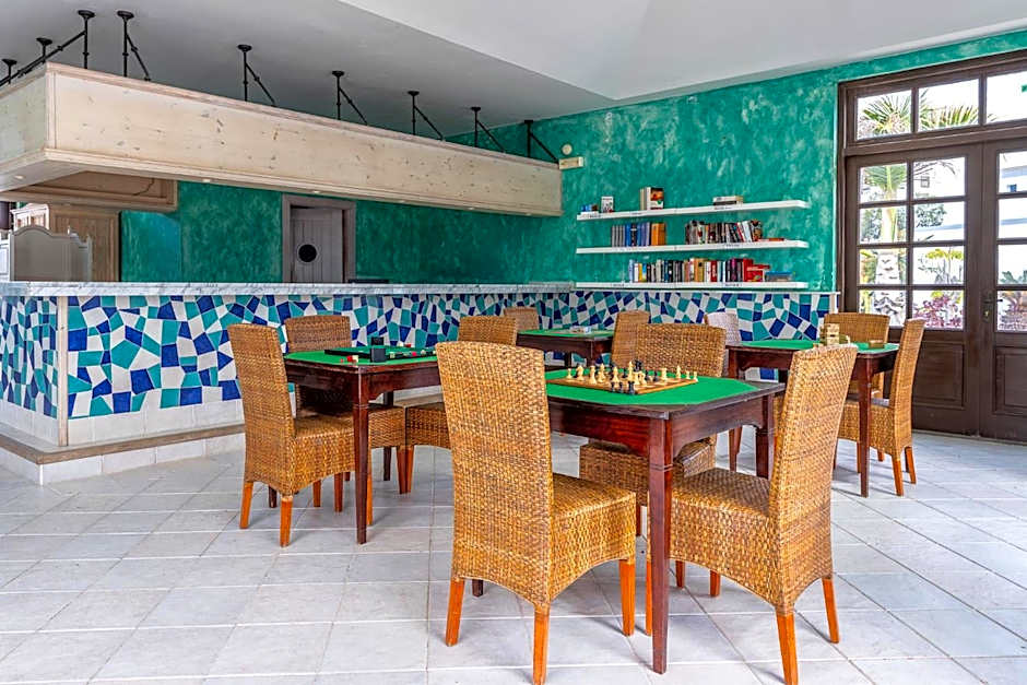 Hotel LIVVO Volcan Lanzarote