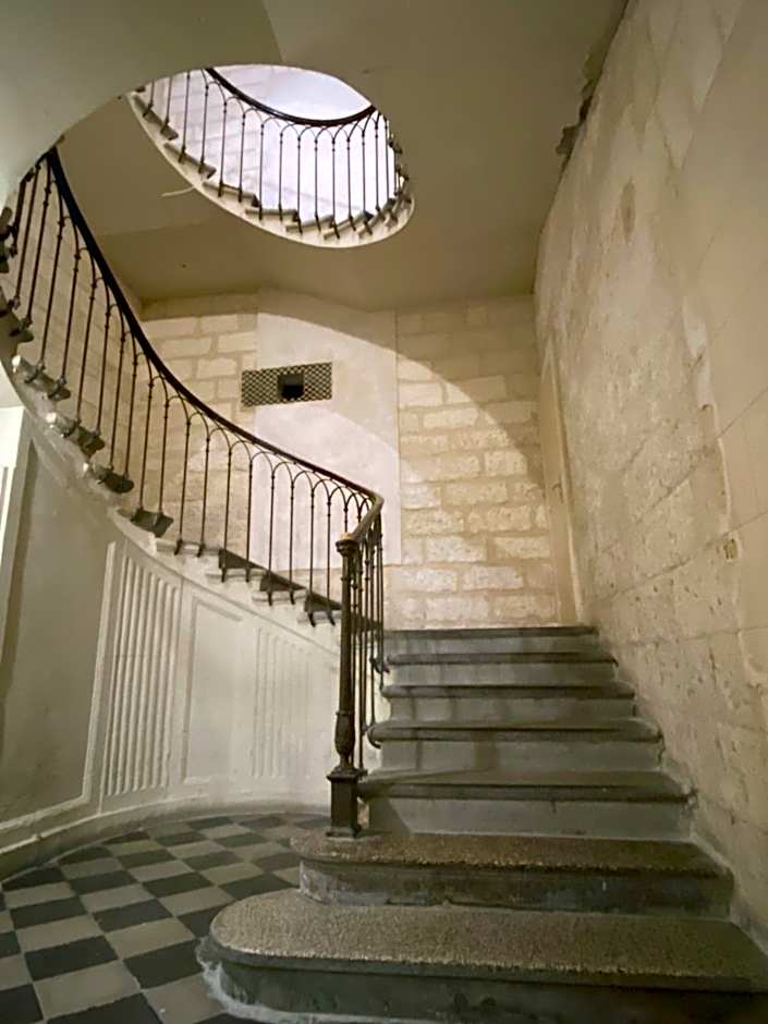 COSY & SPA Appartement Luxe JACUZZI SAUNA Suite Cristal