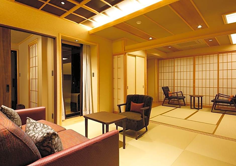 Awaji Hamarikyu Takumi