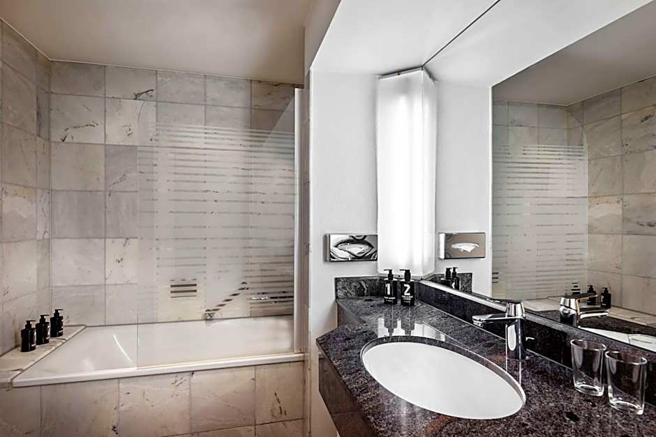 Lindner Hotel Dusseldorf Seestern