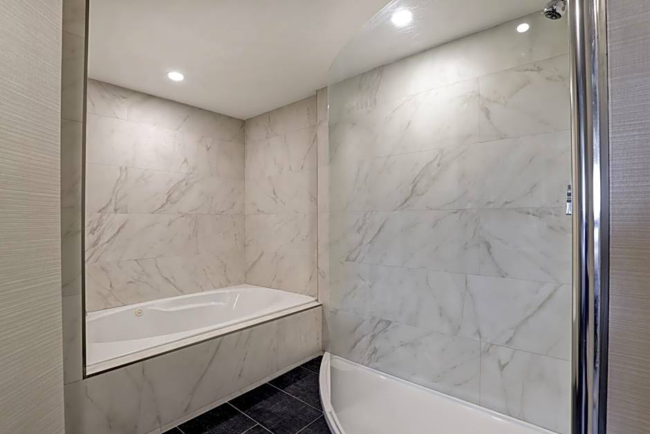 Four Points By Sheraton St. Catharines Niagara Suites