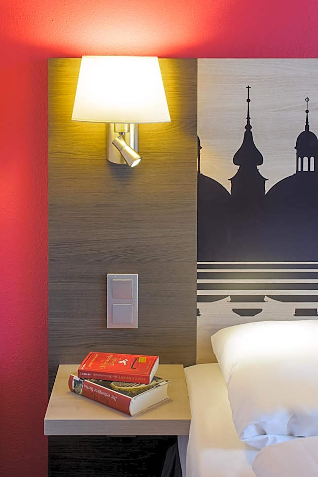 Mercure Hotel Wurzburg AM Mainufer