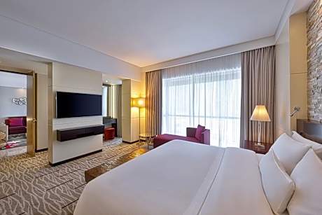 Diamond Suite, Suite, 1 King