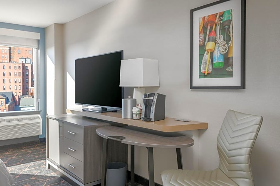 Holiday Inn Portland-By the Bay By IHG