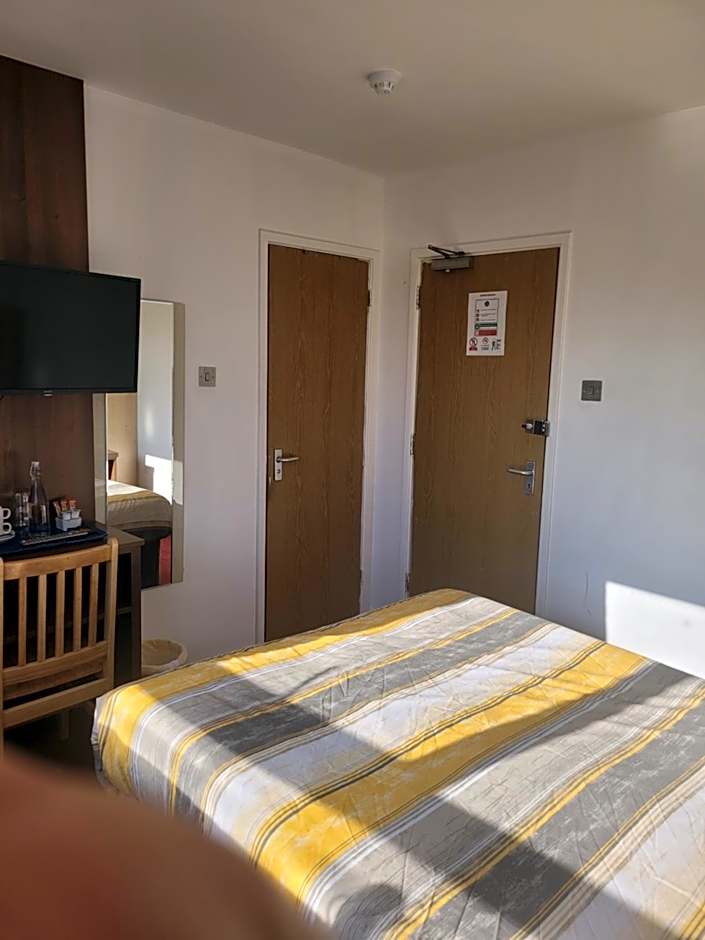 Gatwick White House Hotel