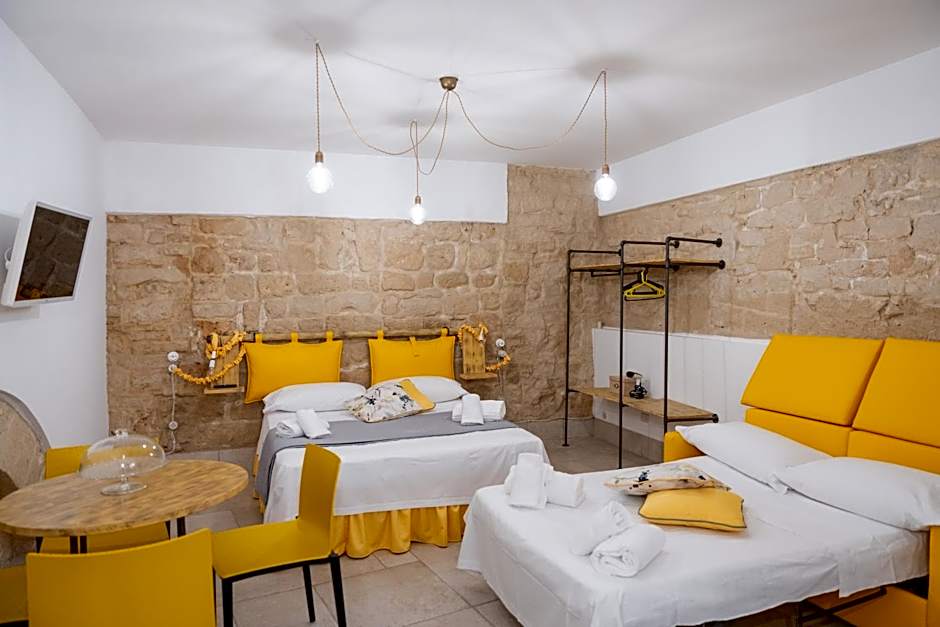 PALAZZO NICOLAUS del BORGO ANTICO