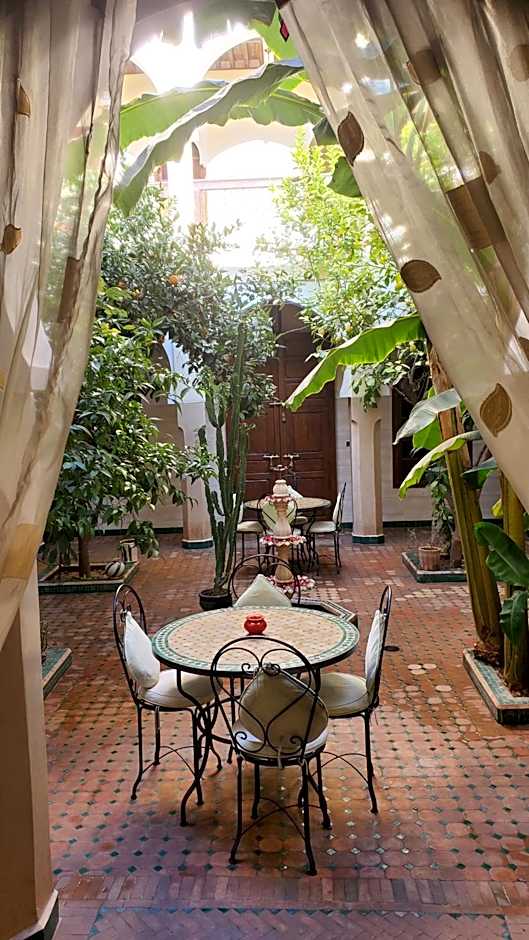 Riad Tidar by Phoenix