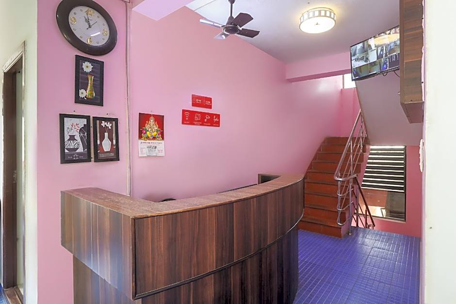 D-qube Hotels by OYO Rooms – Chennai, IL