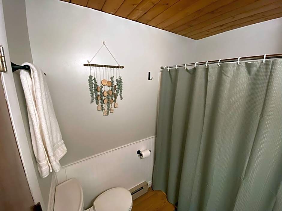 White Mountain Escape - Ski Attitash