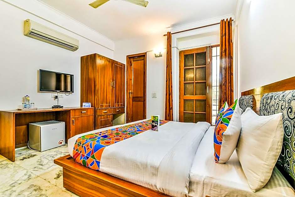 FabHotel Starr Residency – Gurgaon, NY
