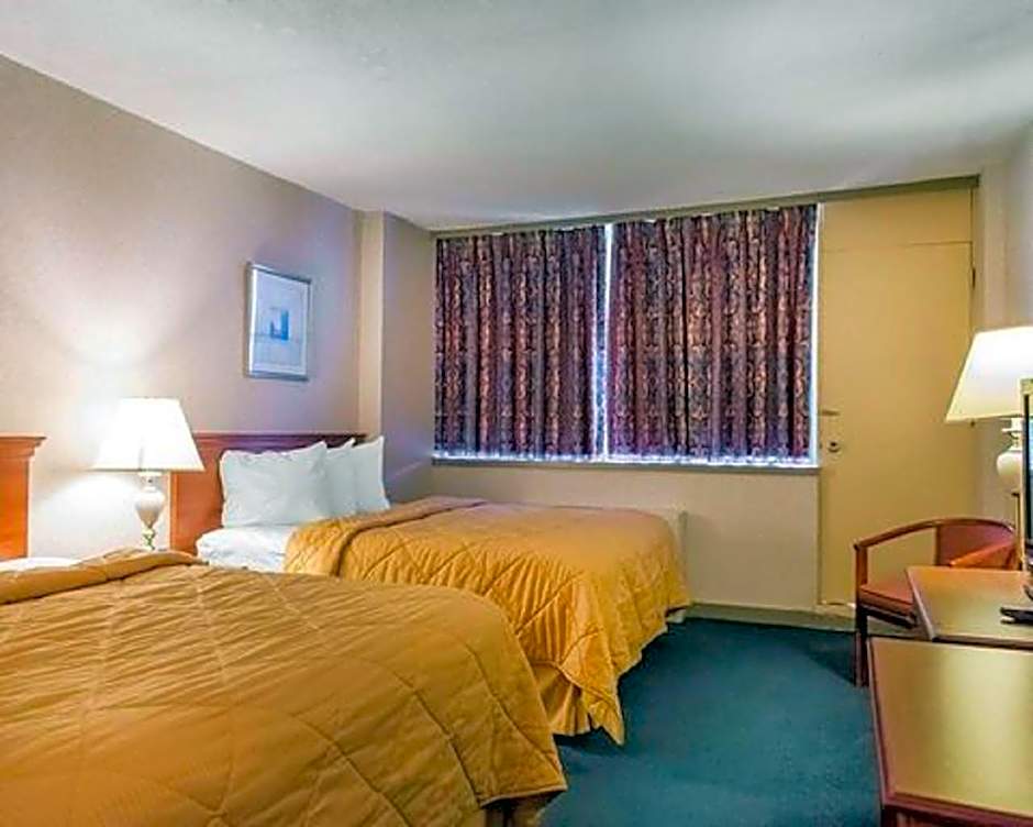 Econo Lodge Smiths Falls